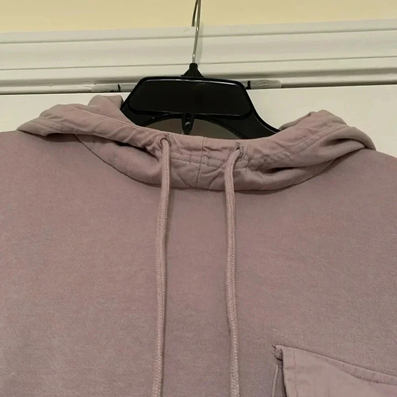 Urban Outfitters Cropped Hooded Sweatshirt - Picture 5 of 8